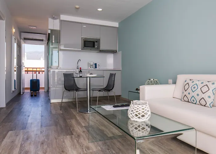 Coral Ocean View - Adults Only فندق