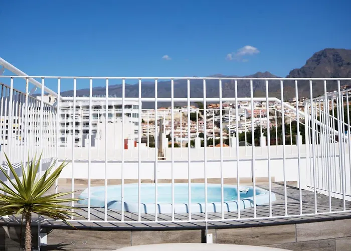 Coral Ocean View - Adults Only Otel Playa de las Américas