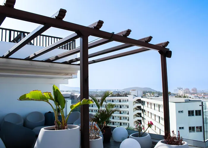 Coral Ocean View - Adults Only Hotel
