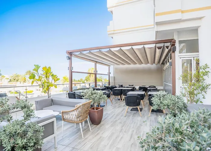 Coral Ocean View - Adults Only